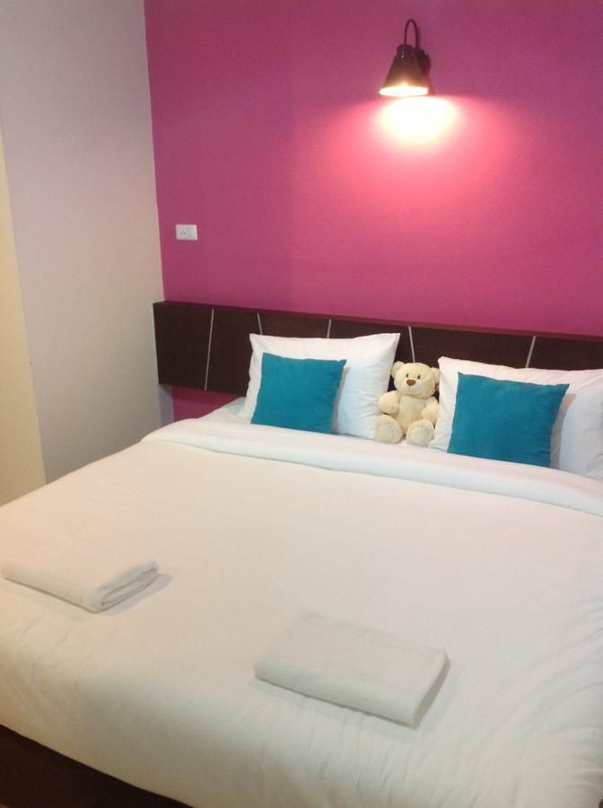 Centrino Hotel Surat Thani Buitenkant foto
